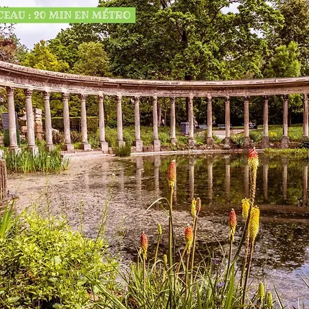 Amazing Hyper Center *